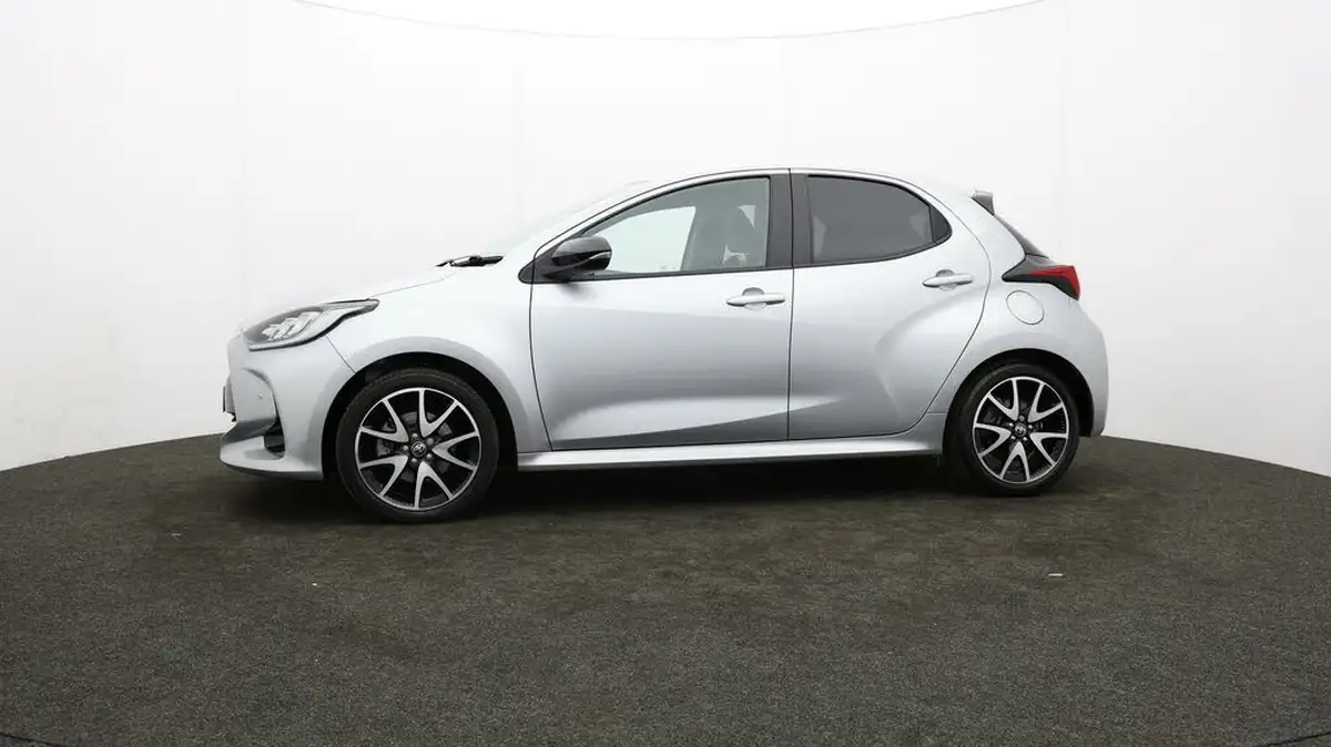 2022-toyota-yaris-15-vvt-i-dynamic-big-58