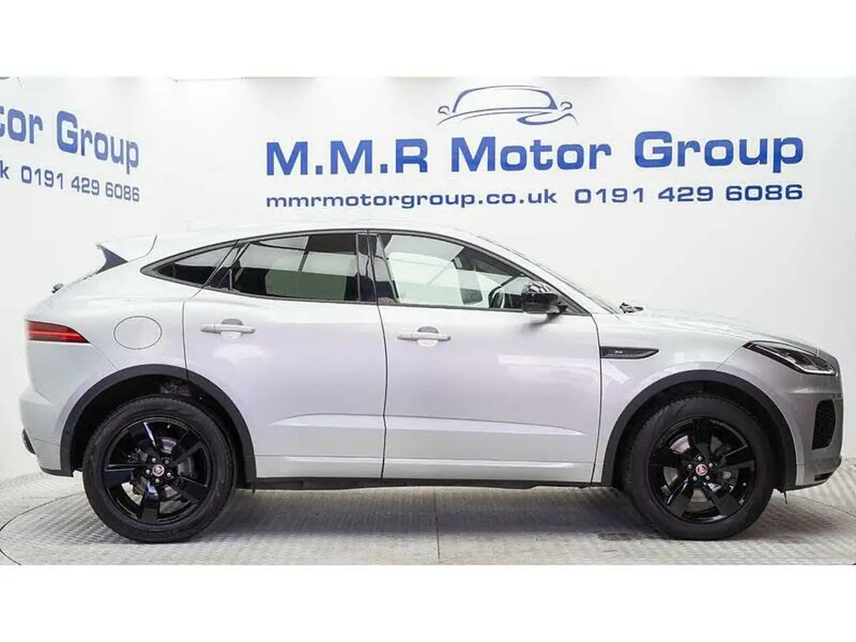 2019-jaguar-e-pace-20-i4d-r-dynamic-se-240ps-awd-auto-big-8