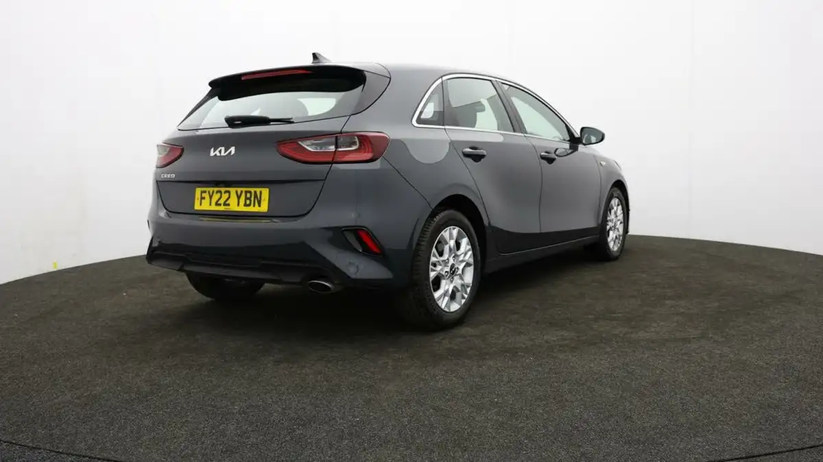 2021-kia-ceed-10-t-gdi-2-hatchback-big-75