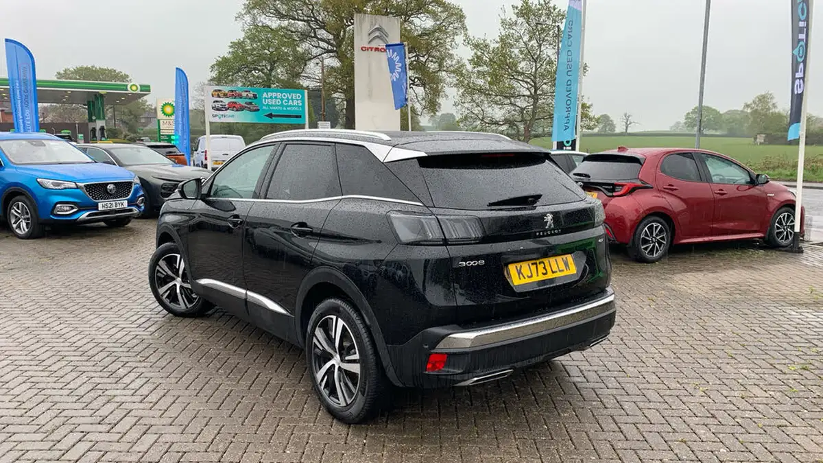 2024-peugeot-3008-suv-12-puretech-gt-136ps-hybrid-e-dsc6-big-4