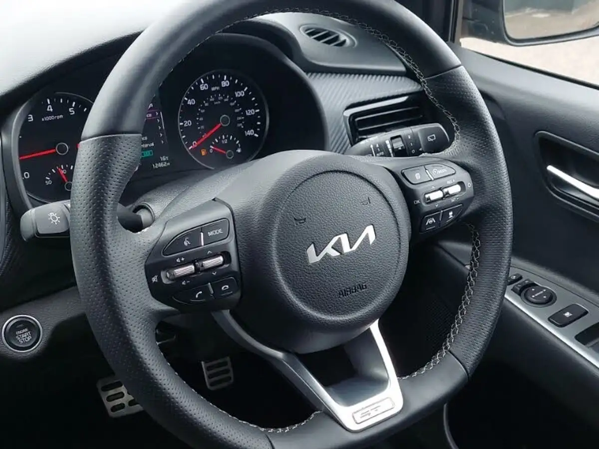 2024-kia-stonic-10-t-gdi-gt-line-s-98bhp-dct-big-15