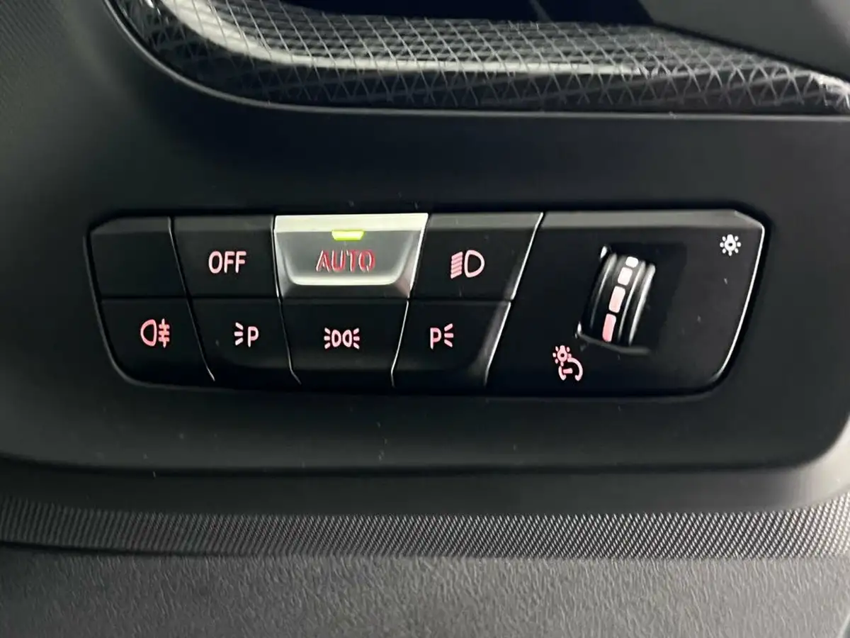 2021-bmw-1-series-20-128ti-lcp-big-23