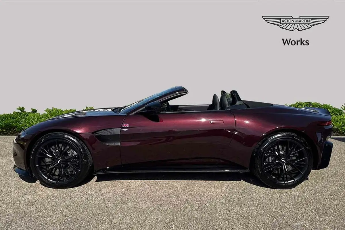 2021-aston-martin-vantage-big-12