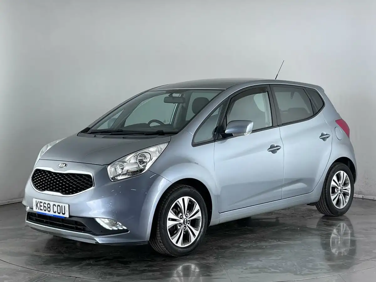 2019-kia-venga-16-3-auto-big-2