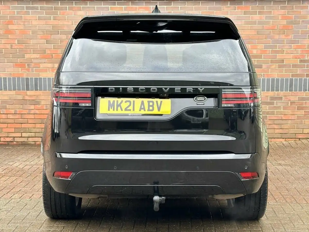 2021-land-rover-discovery-30-d300-r-dynamic-hse-big-5