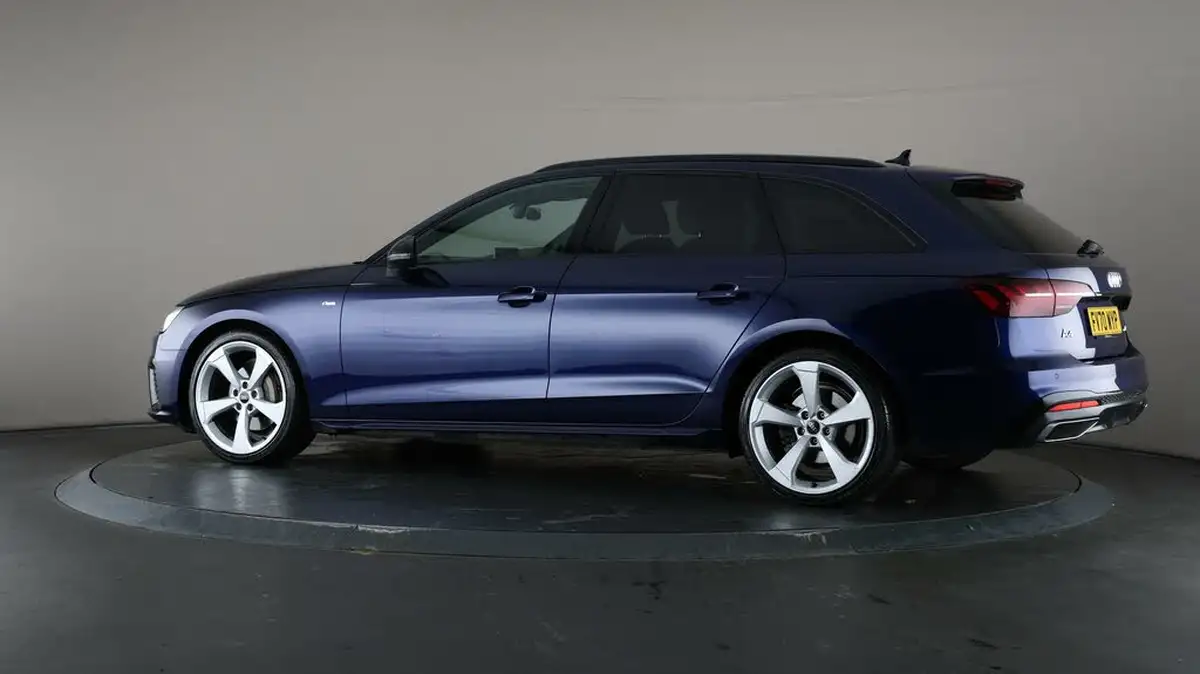 2021-audi-a4-avant-20-40-tfsi-black-edition-204ps-big-68