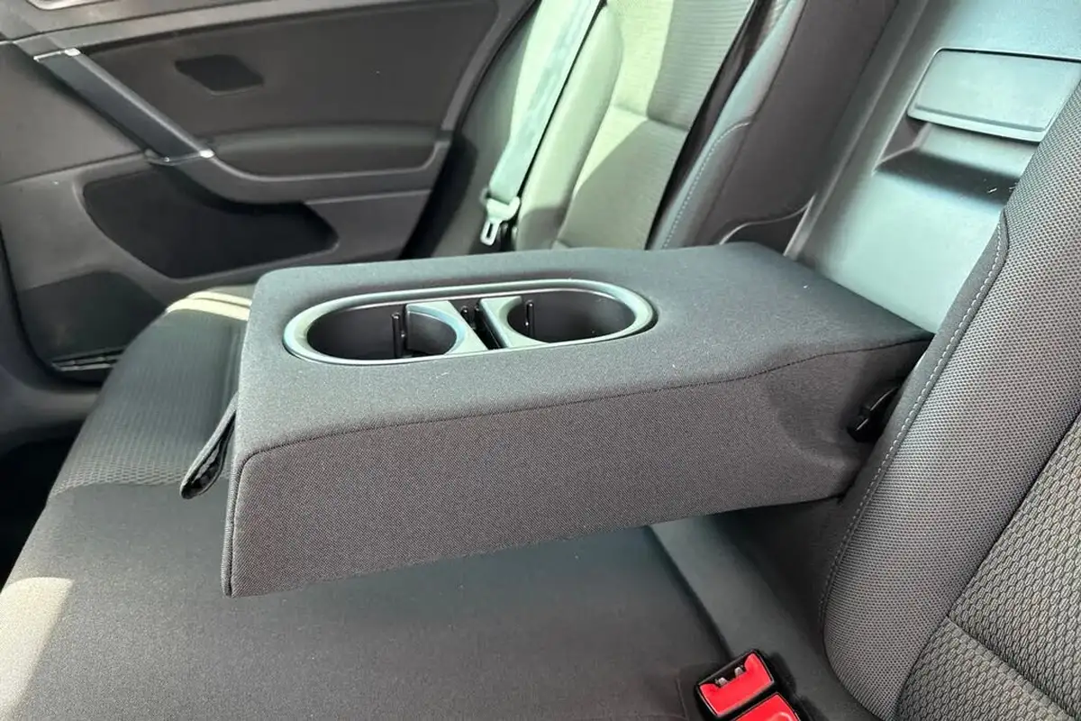 2019-volkswagen-golf-15-tsi-match-edition-150ps-hatchback-big-28