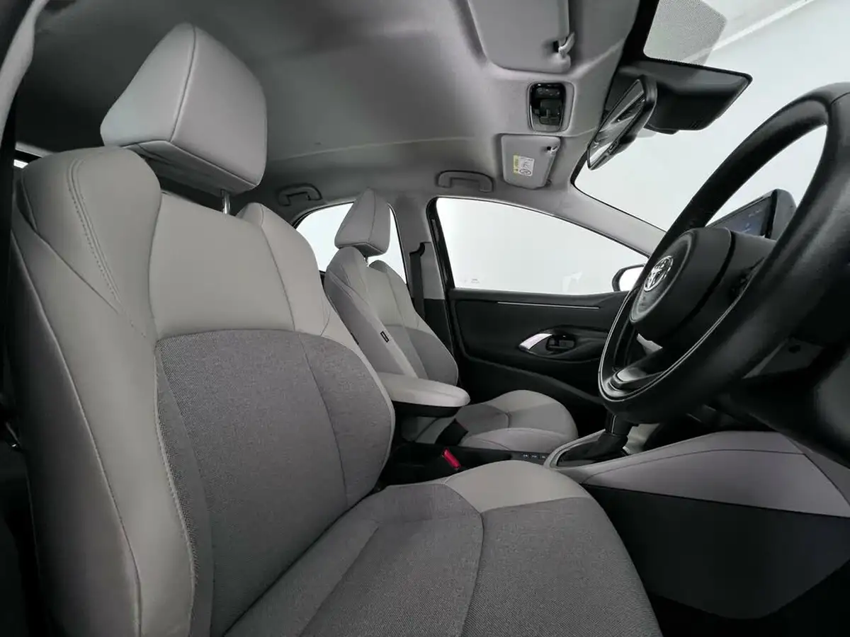 2022-toyota-yaris-cross-15-vvt-i-excel-city-packpan-roof-big-11