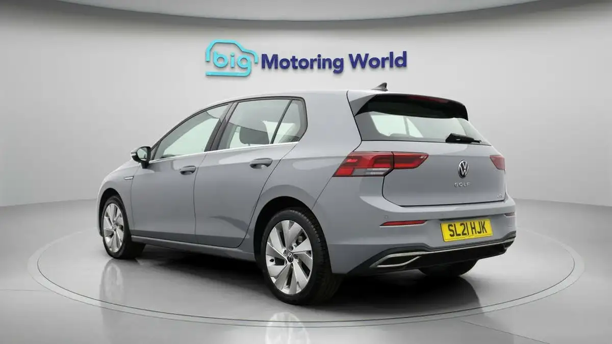 2021-volkswagen-golf-15-etsi-style-150ps-hatchback-big-4