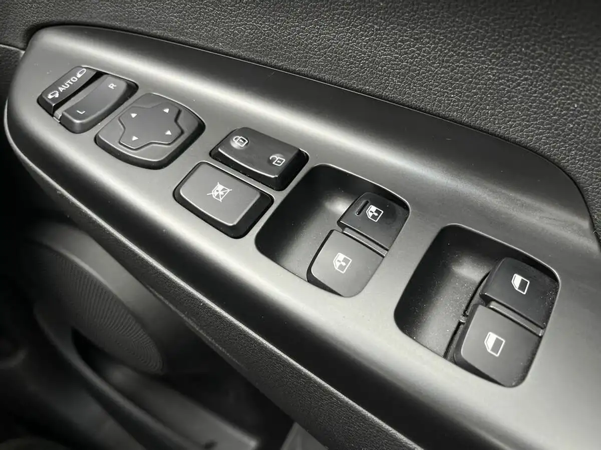 2022-hyundai-kona-e-premium-204ps-64kwh-7kw-obc-big-20