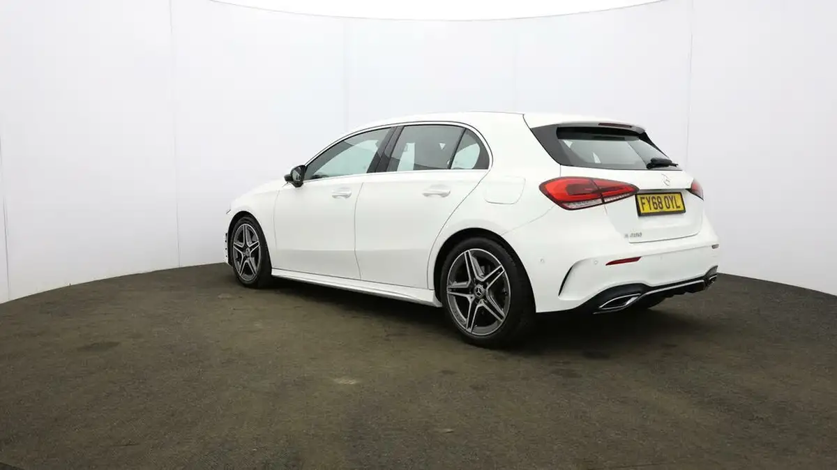 2018-mercedes-benz-a-class-13-a200-amg-line-premiumss-hatchback-5d-7g-dct-big-53
