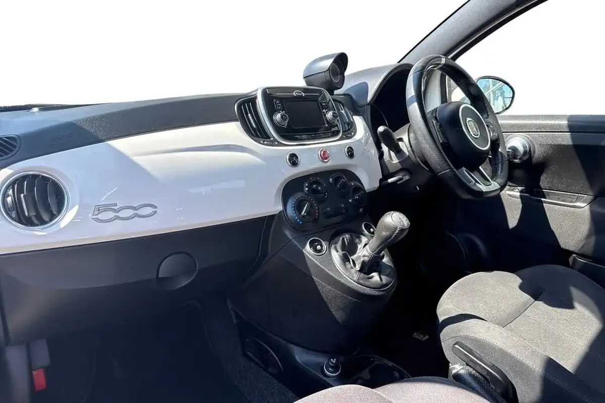 2017-abarth-595-14-tjet-big-14