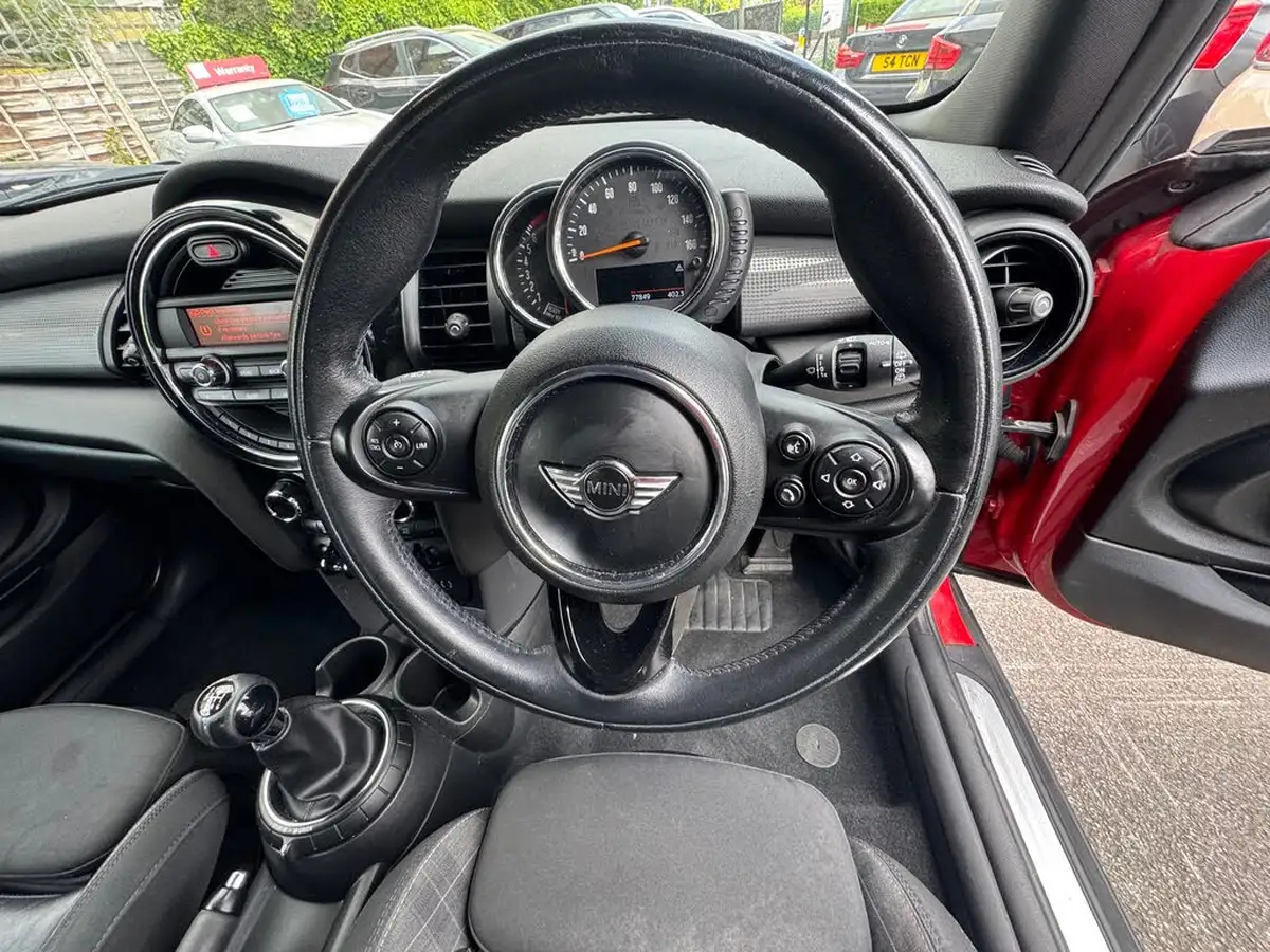 2016-mini-cooper-15-cooper-ss-hatchback-3d-big-13