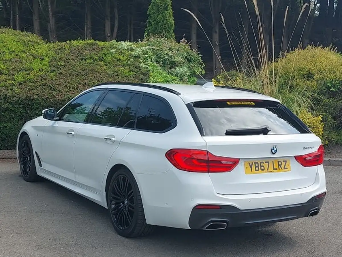 2018-bmw-5-series-20td-520d-m-sport-188bhp-touring-5d-big-1