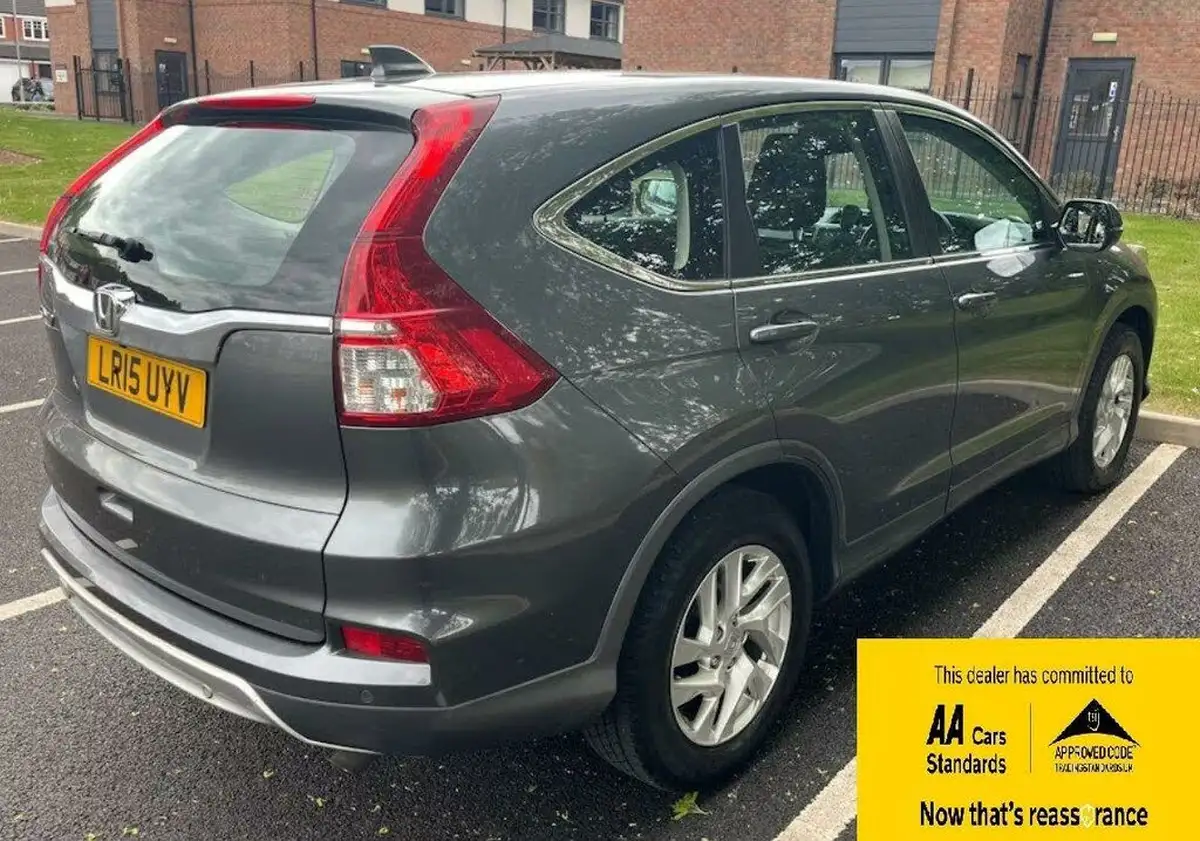 2015-honda-cr-v-20-se-honda-connect-4x4-auto-big-3