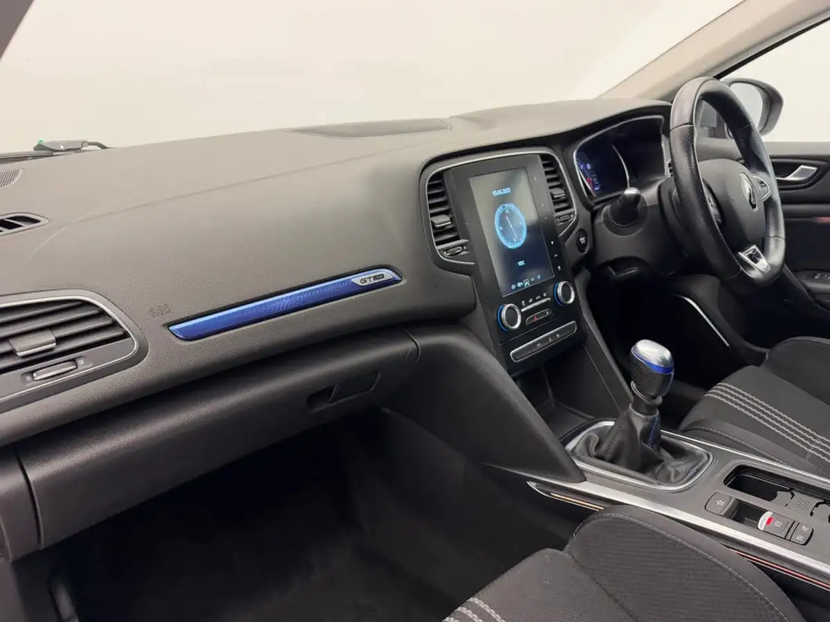 2020-renault-megane-13-tce-gt-line-hatchback-big-9