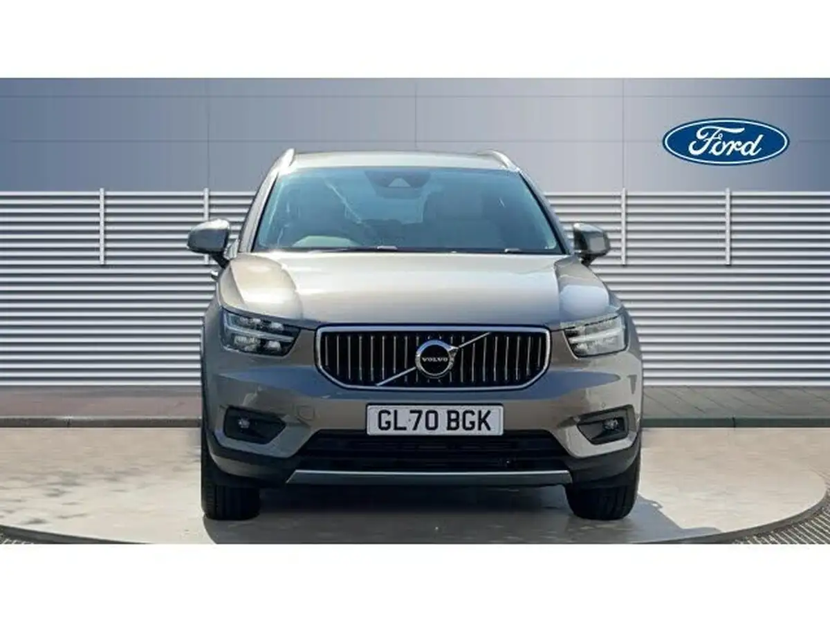 2020-volvo-xc40-15-t3-inscription-geartronic-big-2