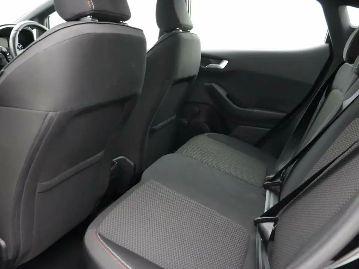 2018-ford-fiesta-10t-st-line-140ps-5d-big-8