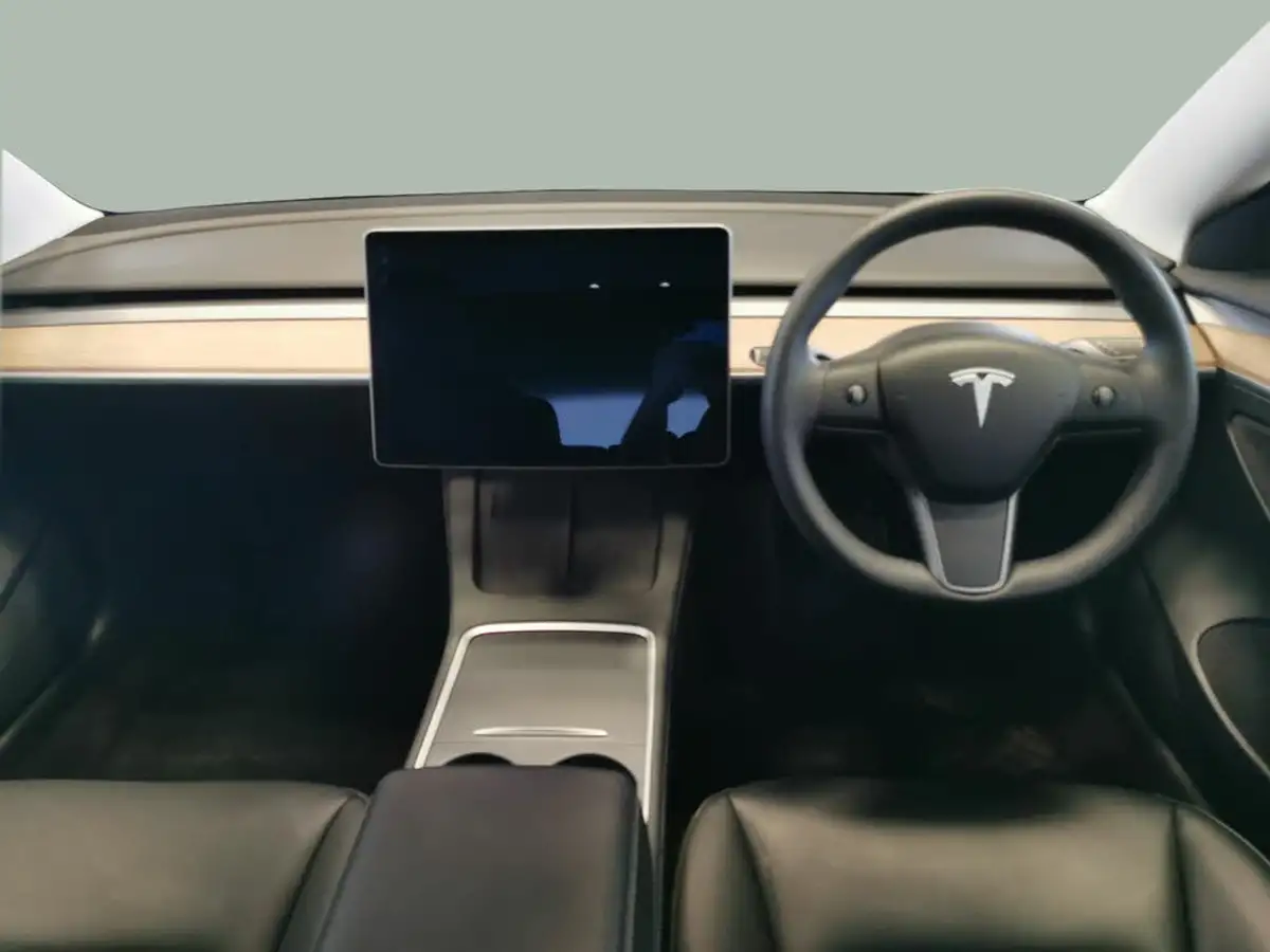 2021-tesla-model-3-e-long-range-awd-big-9