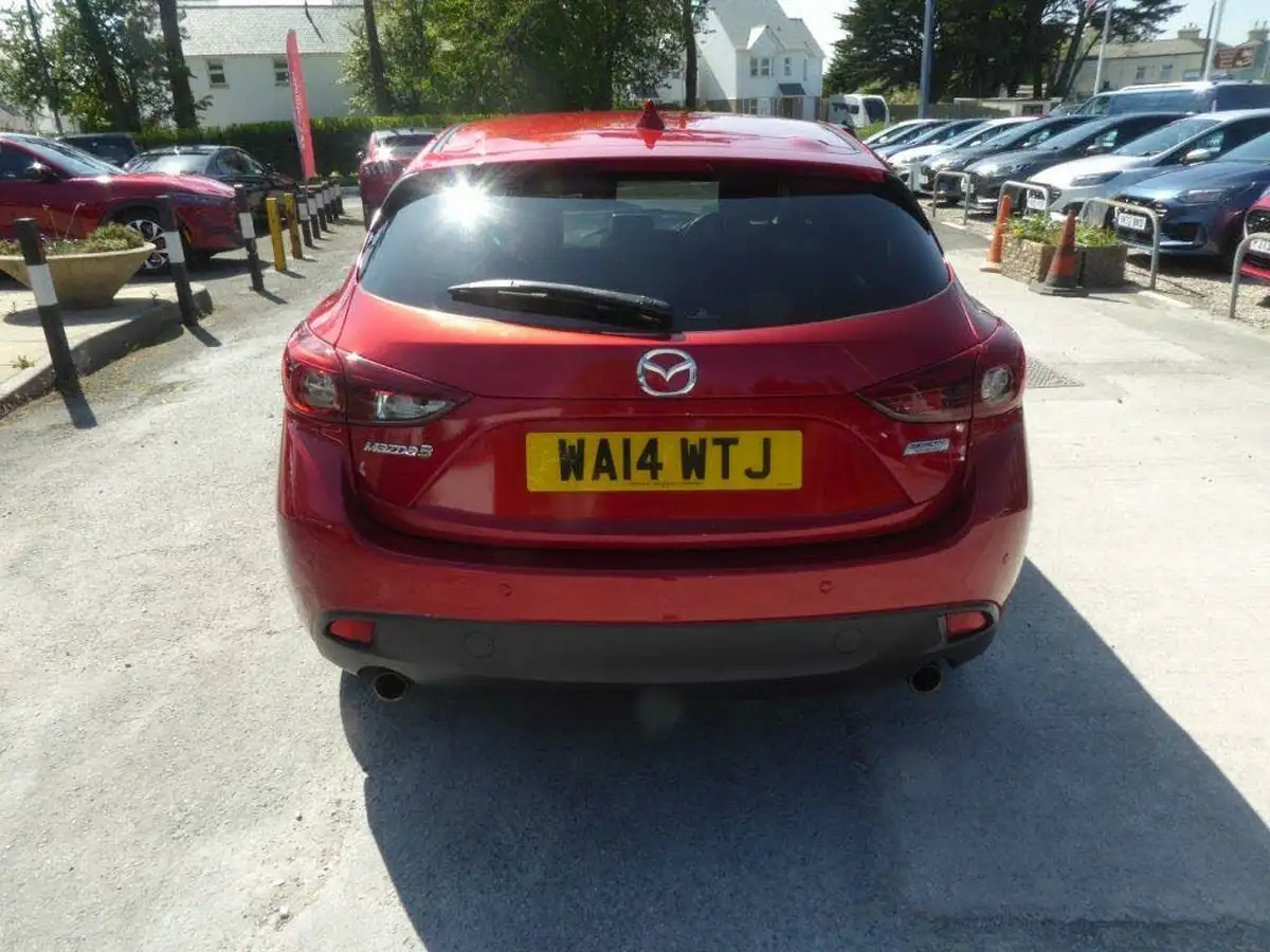 2014-mazda-mazda3-20-sport-nav-165ps-hatchback-5d-big-6