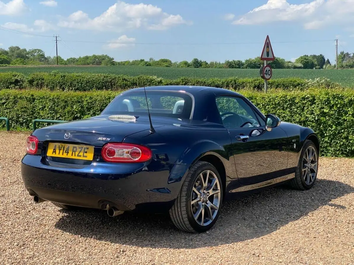 2014-mazda-mx-5-18-roadster-sport-venture-big-11