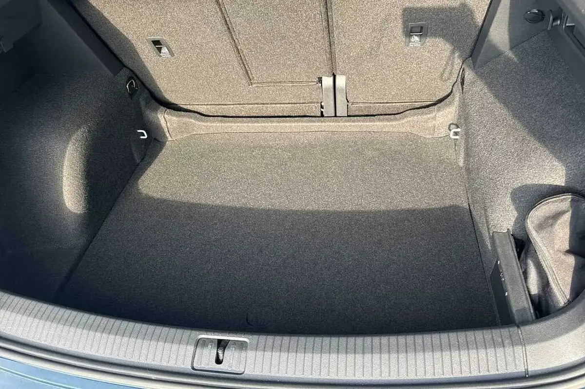 2021-volkswagen-tiguan-15-tsi-elegance-big-10