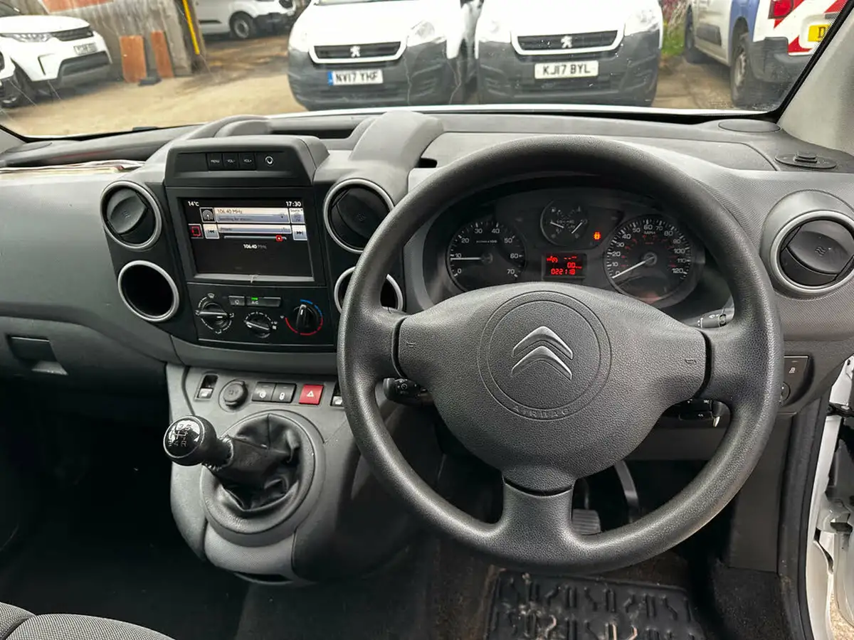 2017-citroen-berlingo-16td-l1-850-enterprise-special-edition-16bluehdi-100eu6-panel-big-15