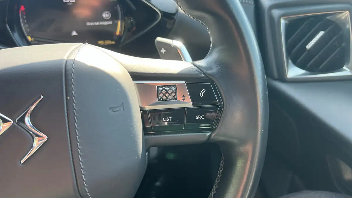 2019-ds-ds-3-crossback-12-puretech-ultra-prestige-155ps-big-23