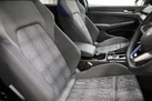 2024-volkswagen-golf-15-tsi-gte-small-10