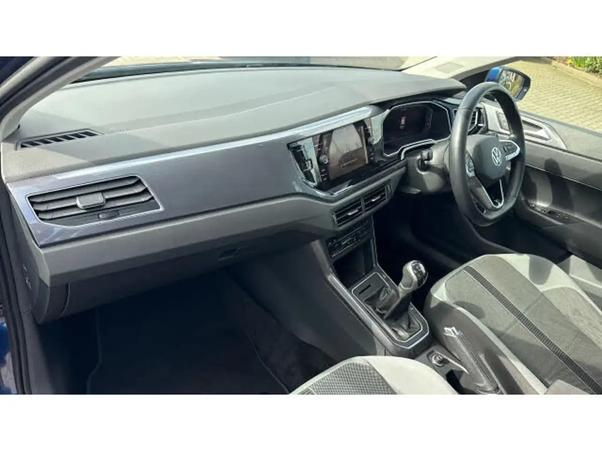 2022-volkswagen-polo-10-tsi-style-big-1