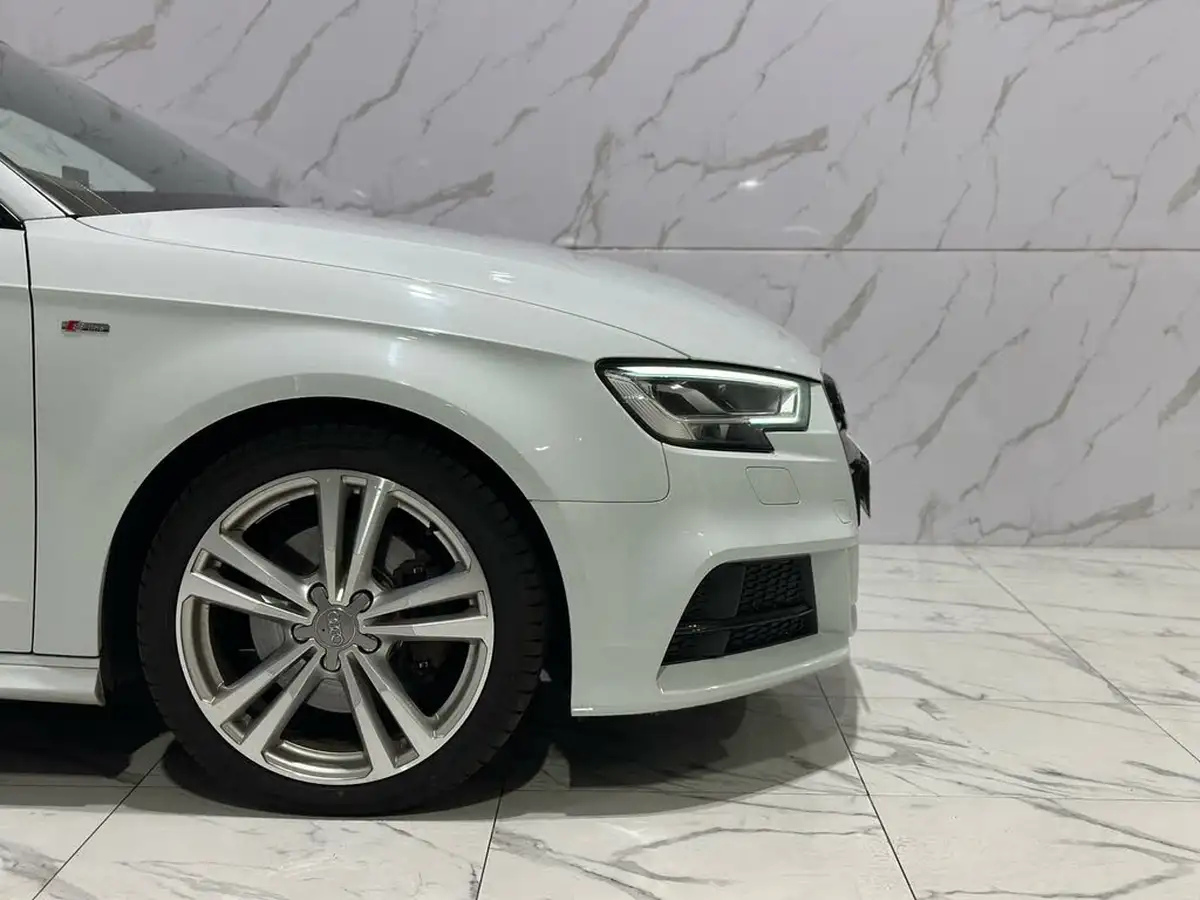 2016-audi-a3-20-tdi-quattro-s-line-184ps-hatchback-3d-tronic-big-9