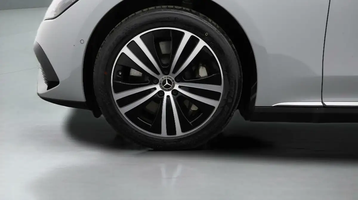 2023-mercedes-benz-eqe-e-eqe-300-sport-edition-big-18