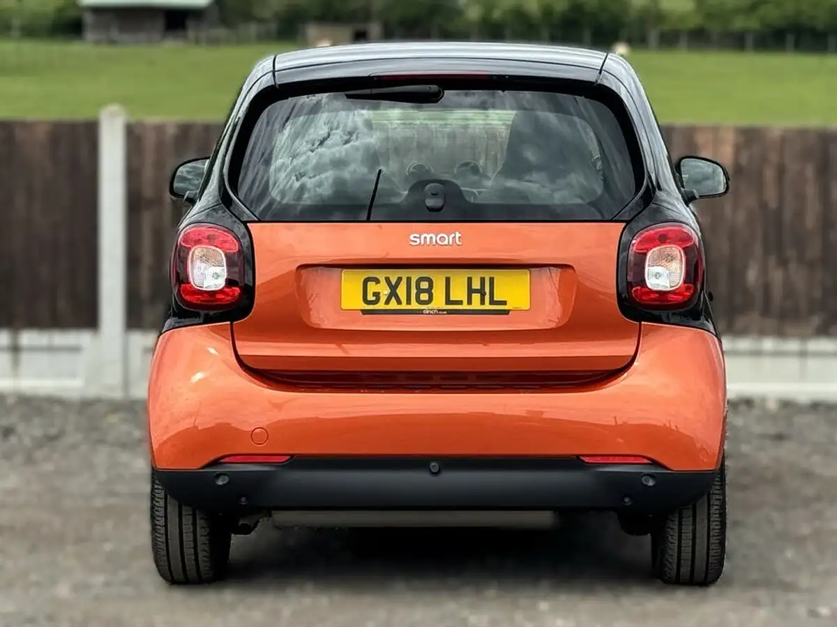 2018-smart-fortwo-10-prime-premium-coupe-twinamic-big-4