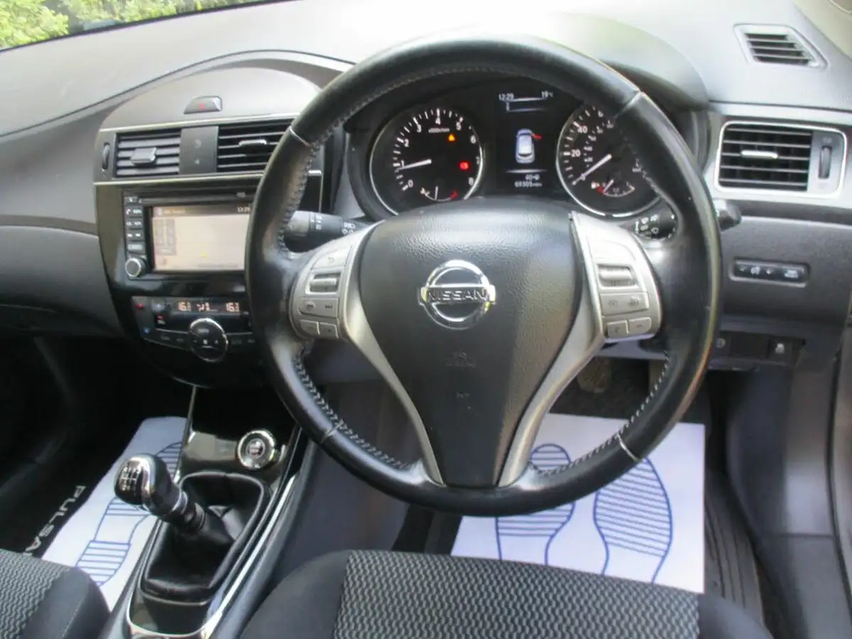 2015-nissan-pulsar-12-dig-t-n-tec-big-40