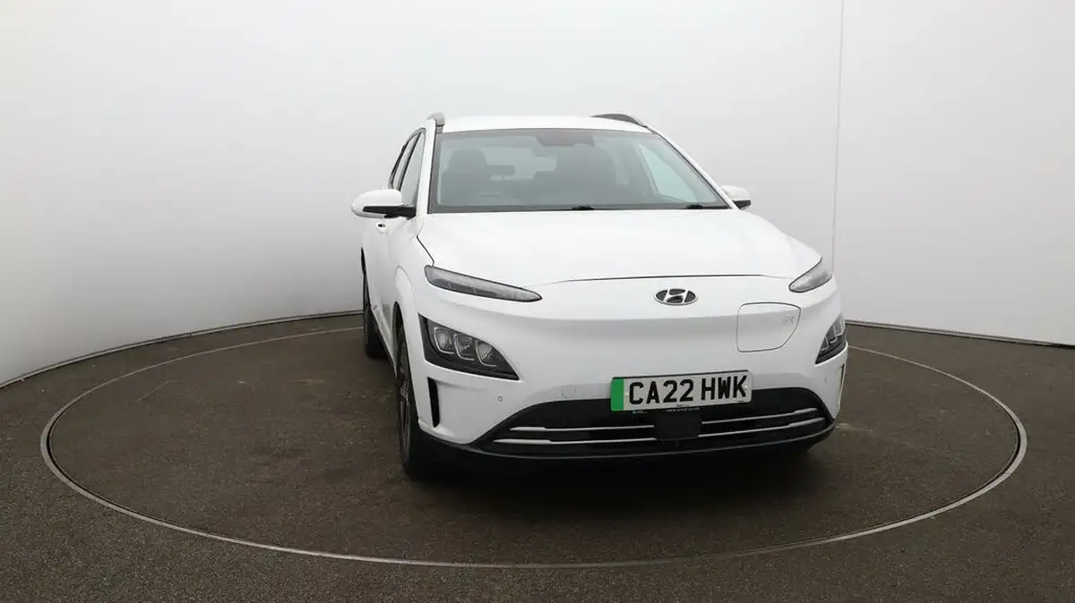 2022-hyundai-kona-e-premium-204ps-64kwh-7kw-obc-big-33