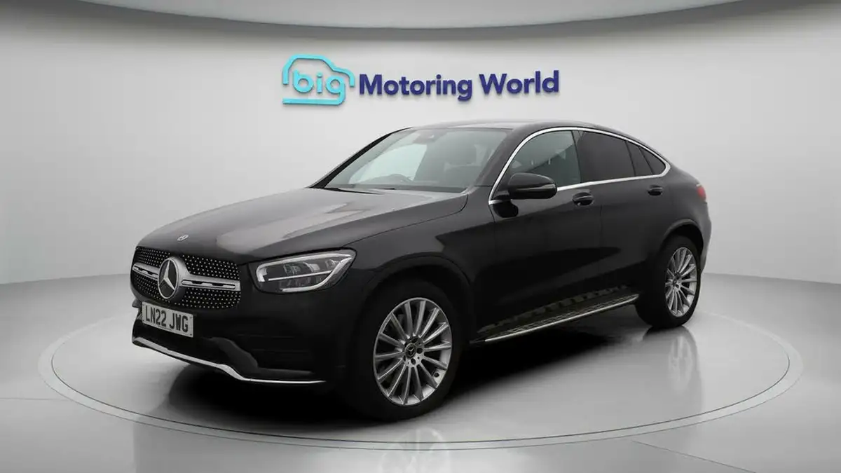 2022-mercedes-benz-glc-class-20d-glc300d-amg-line-premium-244ps-coupe-4d-1950cc-big-3