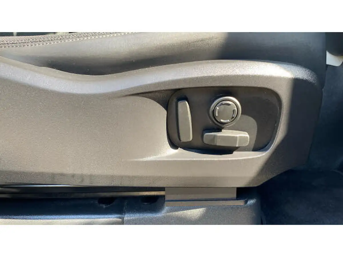 2023-land-rover-110-defender-30-d250-x-dynamic-se-big-30