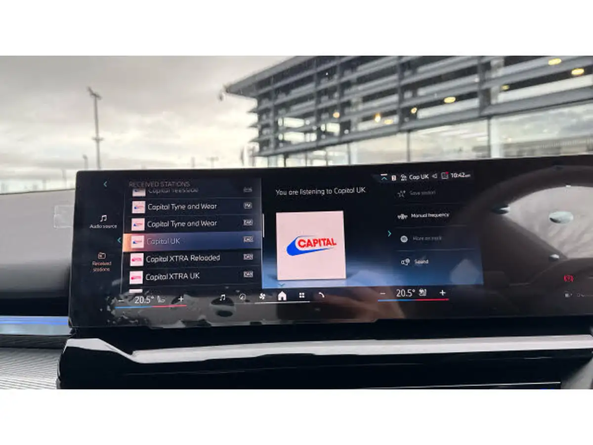 2025-bmw-5-series-20-520i-m-sport-mht-saloon-4d-big-48