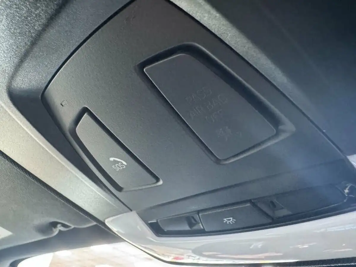 2015-bmw-2-series-20-228i-m-sport-coupe-auto-big-38