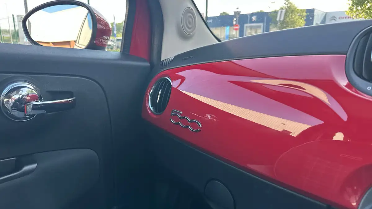 2019-fiat-500-12-lounge-ss-big-37