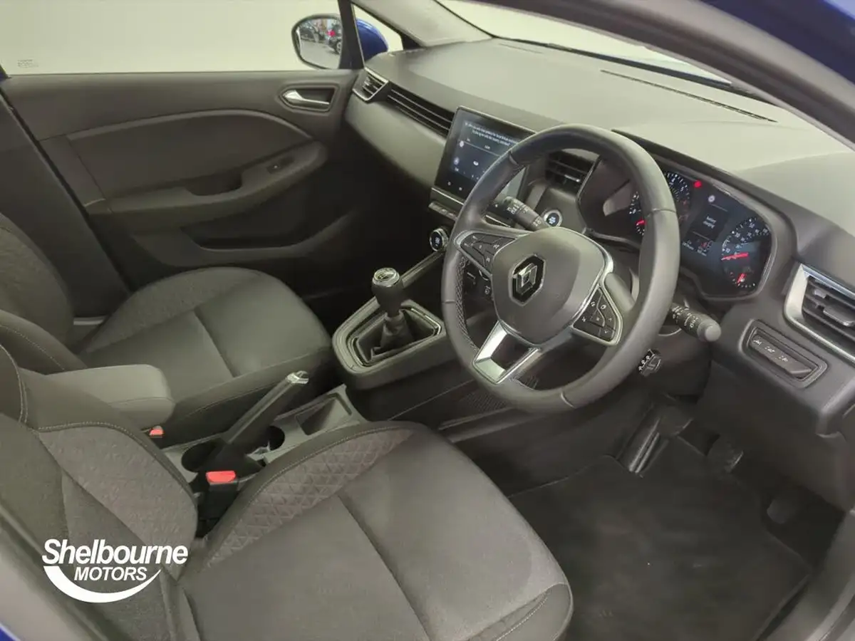 2022-renault-clio-10-tce-iconic-edition-big-7