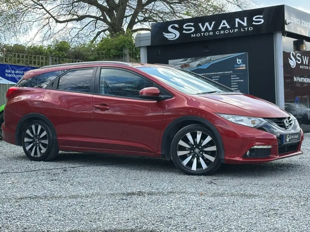2014-honda-civic-18-sr-tourer-big-0