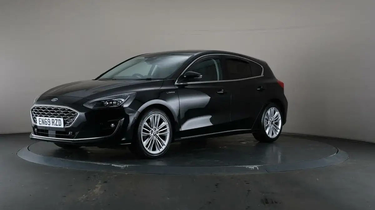 2020-ford-focus-15-vignale-hatchback-big-25