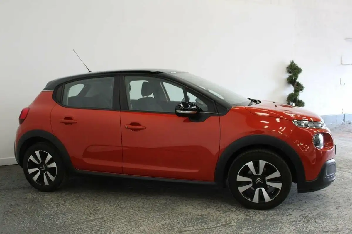 2017-citroen-c3-12-puretech-feel-82ps-big-2