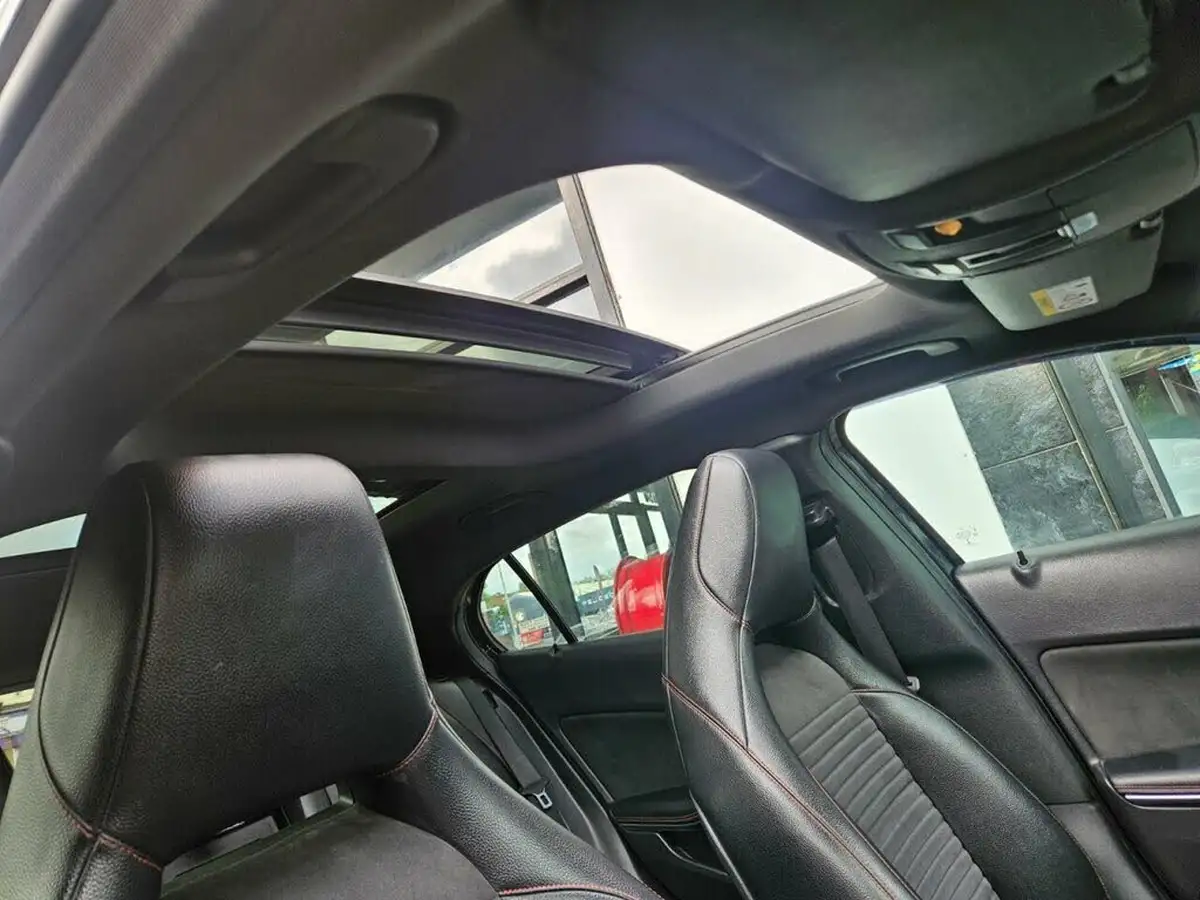 2014-mercedes-benz-gla-class-21cdi-amg-line-premium-plus-package-170bhp-220-4matic-7g-dct-big-6