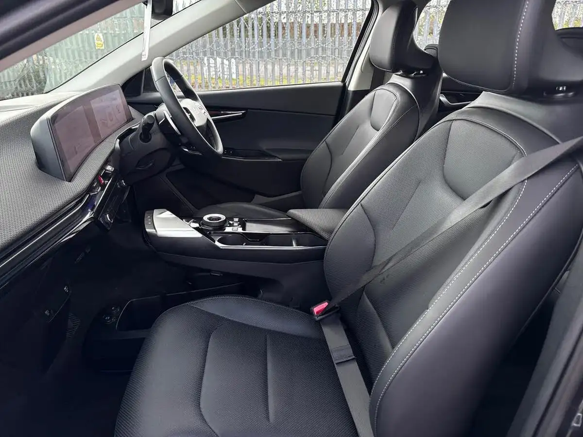 2024-kia-ev6-e-air-774kwh-lithium-ion-big-38