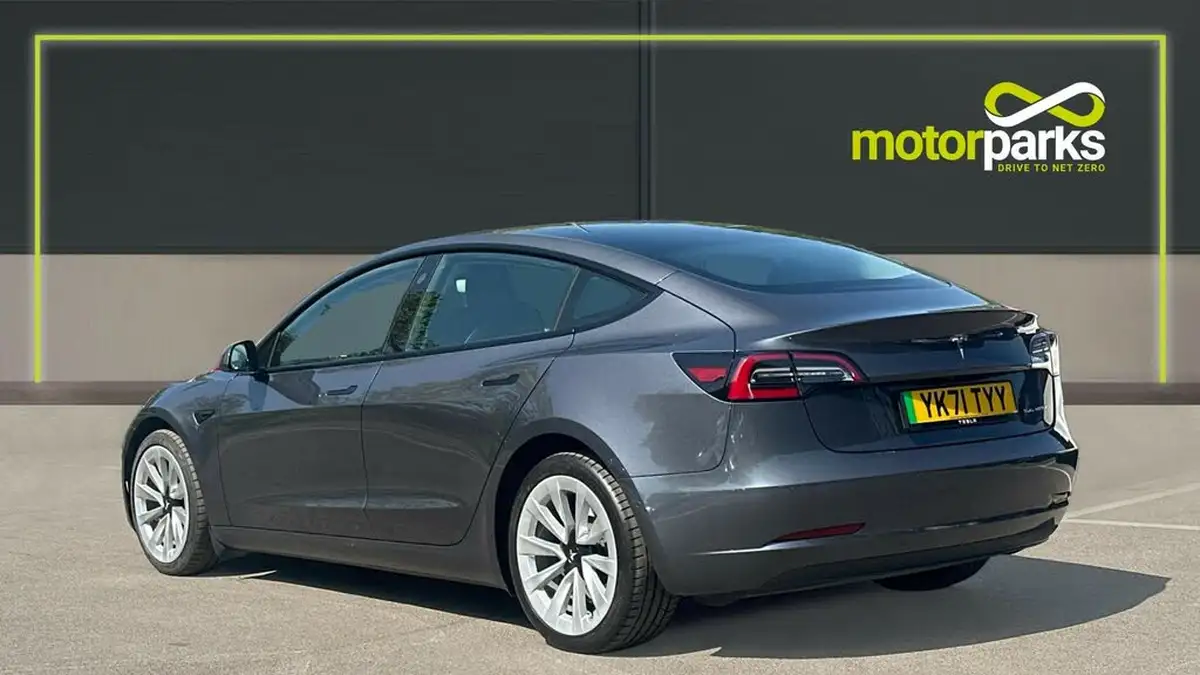 2021-tesla-model-3-e-long-range-awd-big-4