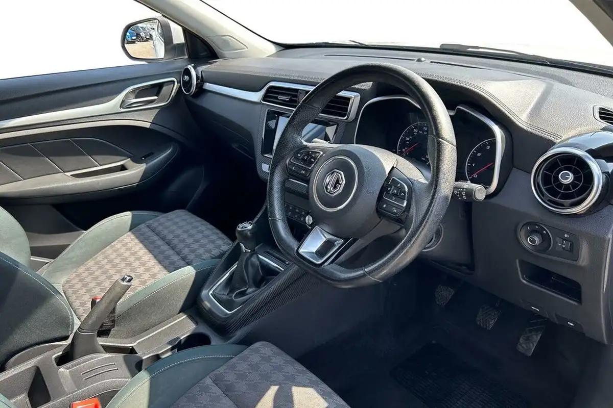 2019-mg-zs-suv-15-vti-tech-excite-105bhp-big-8