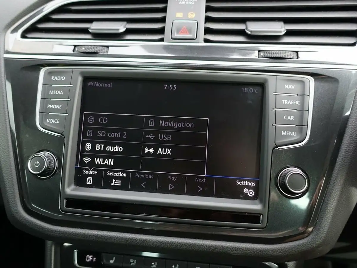 2017-volkswagen-tiguan-20tdi-sel-150ps-4motion-bmt-ss-big-17