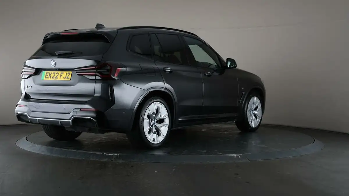 2022-bmw-ix3-e-m-sport-pro-big-61
